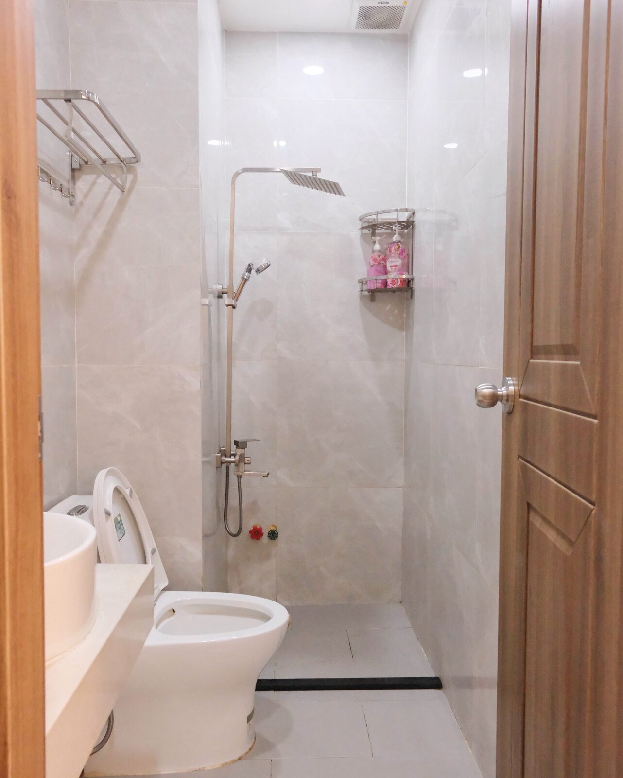 #3 · Queen Studio Apt. tại B786 Cách Mạng Tháng Tám – ảnh 5